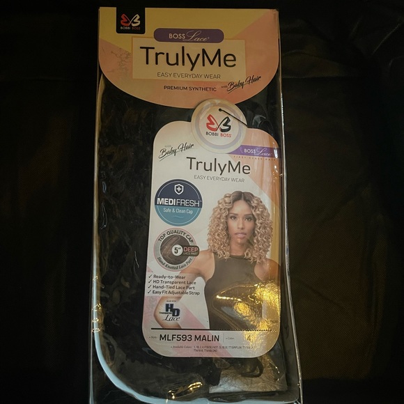 Bobbi Boss HD Lace Front Wig MediFresh Truly Me 5" Deep Lace Part MLF593 Malin - Picture 3 of 5